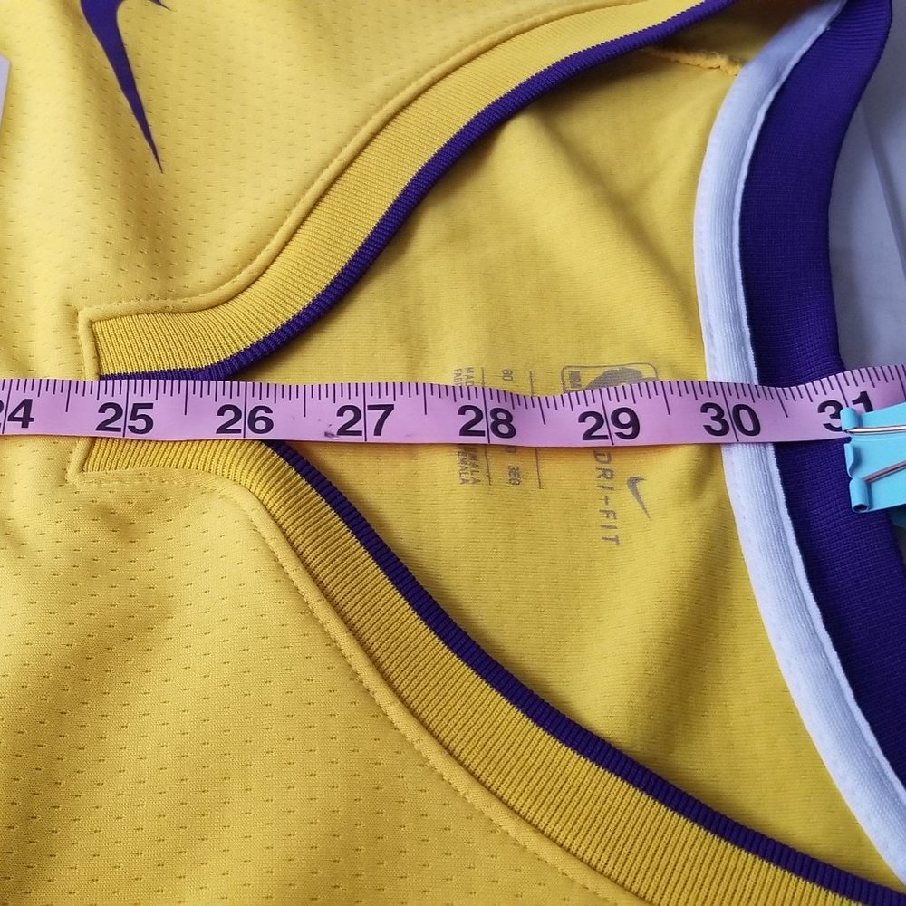 Kobe Bryant  Lakers #24 Jersey - Picture 6 of 6